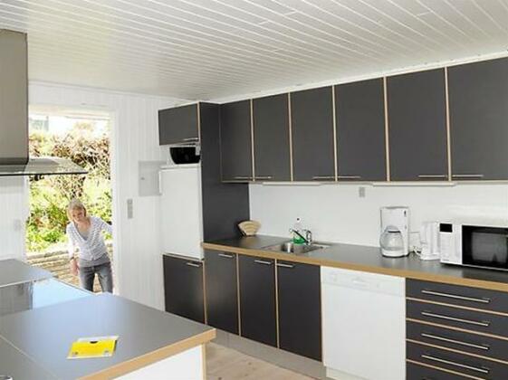 Two-Bedroom Holiday home in Knebel 1 - Photo5