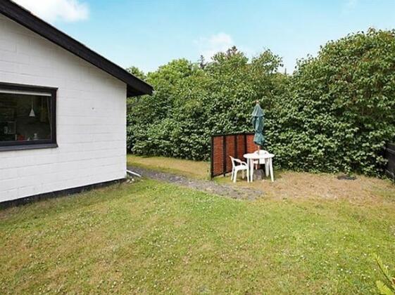 Two-Bedroom Holiday home in Knebel 14 - Photo3