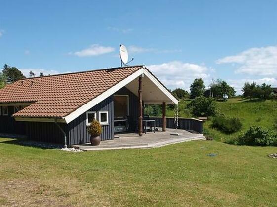 Two-Bedroom Holiday home in Knebel 6 - Photo3