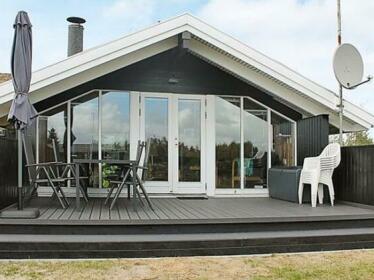 Three-Bedroom Holiday home in Romo 3