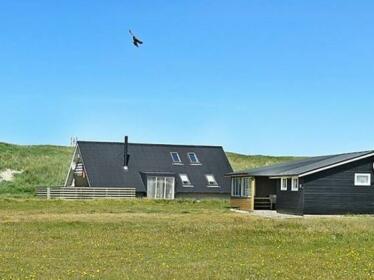 Three-Bedroom Holiday home in Harboore 2