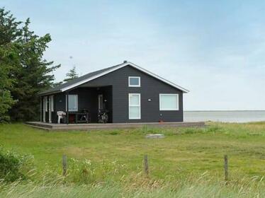 Two-Bedroom Holiday home in Harboore 4