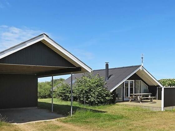 Two-Bedroom Holiday home in Harboore 8