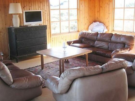 Two-Bedroom Holiday home in Lokken 2 - Photo2