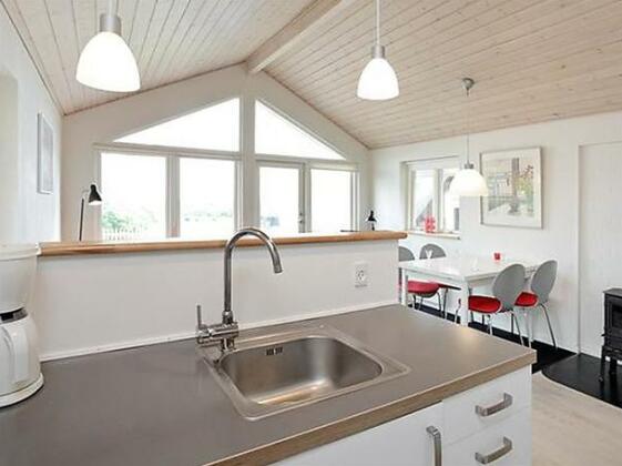 Two-Bedroom Holiday home in Brenderup Fyn 1 - Photo2