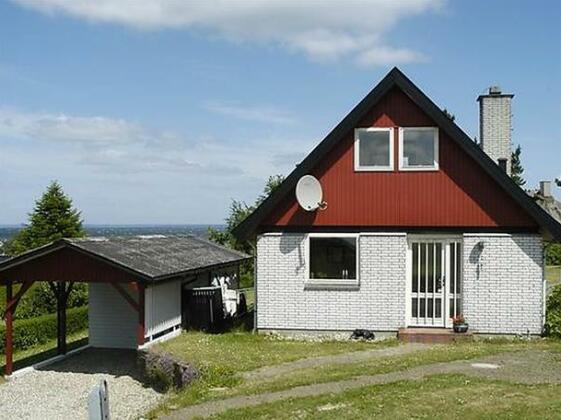 Two-Bedroom Holiday home in Brenderup Fyn 2 - Photo4