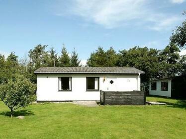 Two-Bedroom Holiday home in Erslev