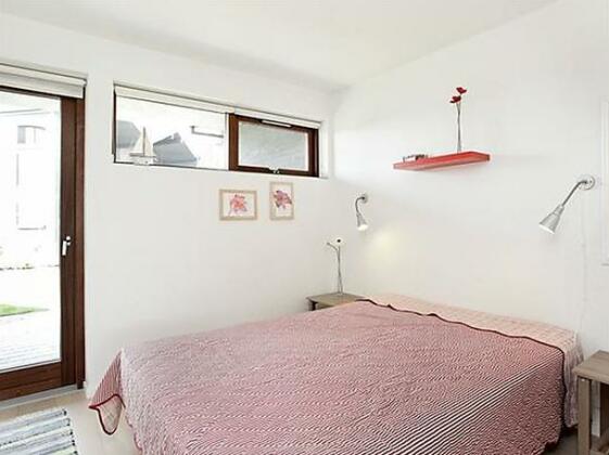 Two-Bedroom Holiday home in Bogense 3 - Photo4