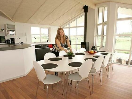 Four-Bedroom Holiday home in Hadsund 11 - Photo3