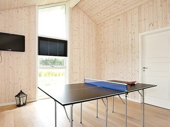 Four-Bedroom Holiday home in Hadsund 14 - Photo3