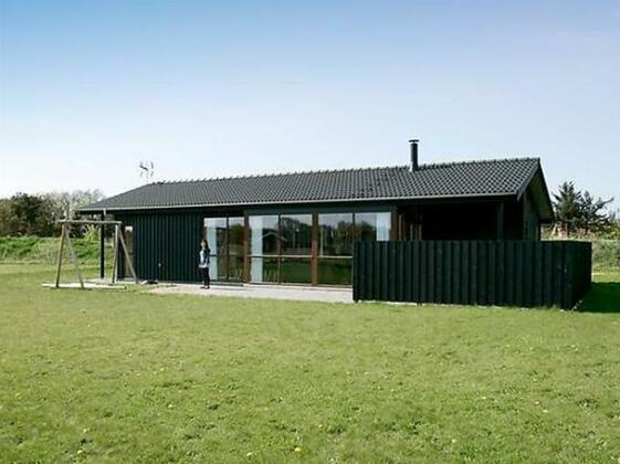 Four-Bedroom Holiday home in Hadsund 15