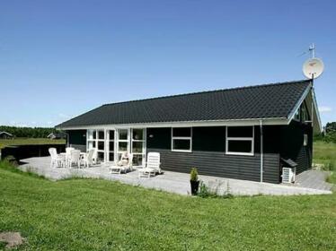 Four-Bedroom Holiday home in Hadsund 18