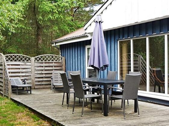 Four-Bedroom Holiday home in Hadsund 9 - Photo5