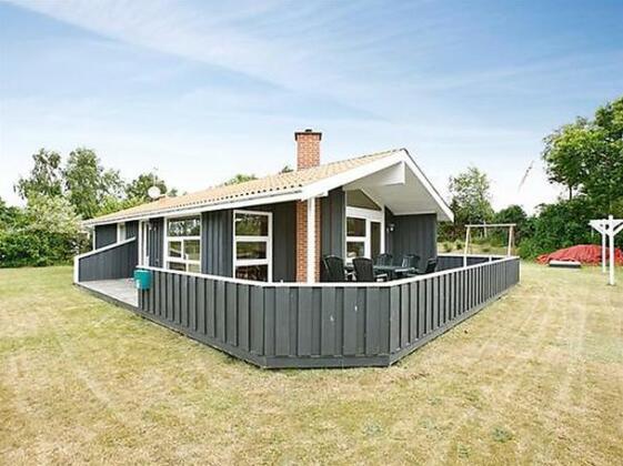Three-Bedroom Holiday home in Hadsund 5