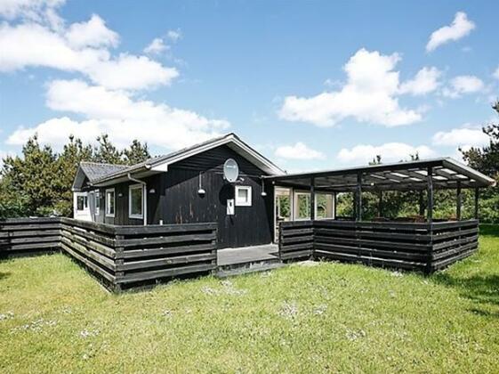 Two-Bedroom Holiday home in Hadsund 8