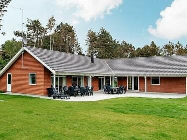 Six-Bedroom Holiday home in Rodby 1