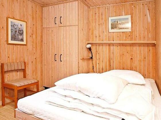Three-Bedroom Holiday home in Saltum 10 - Photo2