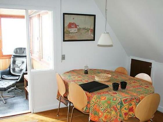 Two-Bedroom Holiday home in Allinge 4 - Photo5