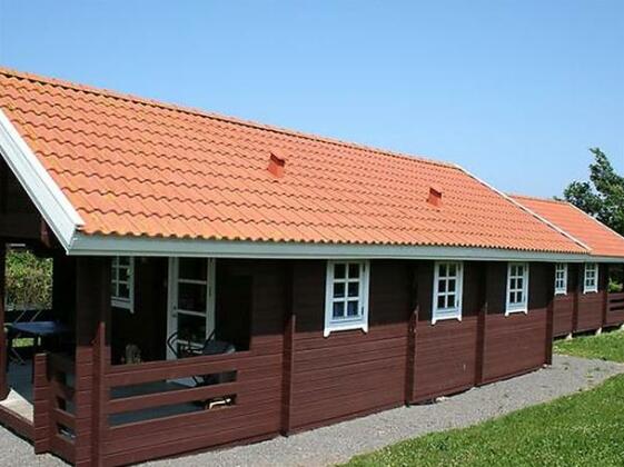 Four-Bedroom Holiday home in Allinge 1 - Photo4