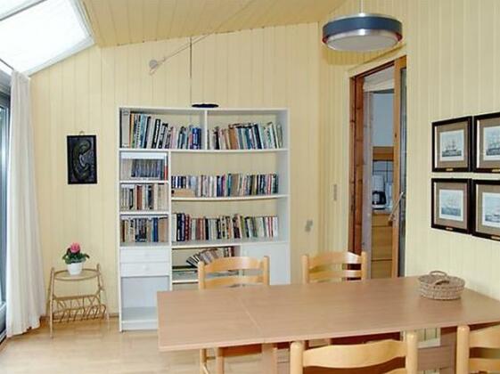 Four-Bedroom Holiday home in Silkeborg - Photo5
