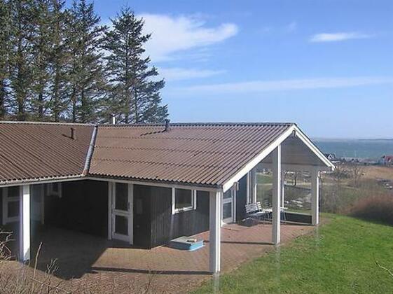 Four-Bedroom Holiday home in Spottrup 1 - Photo2