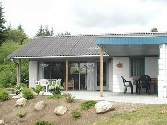 Four-Bedroom Holiday home in Spottrup 2 - Photo3