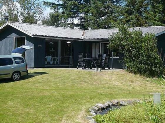 Two-Bedroom Holiday home in Spottrup 1 - Photo2