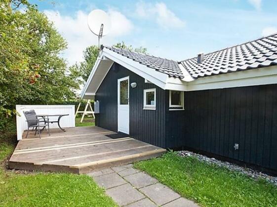 Four-Bedroom Holiday home in Slagelse 2 - Photo4