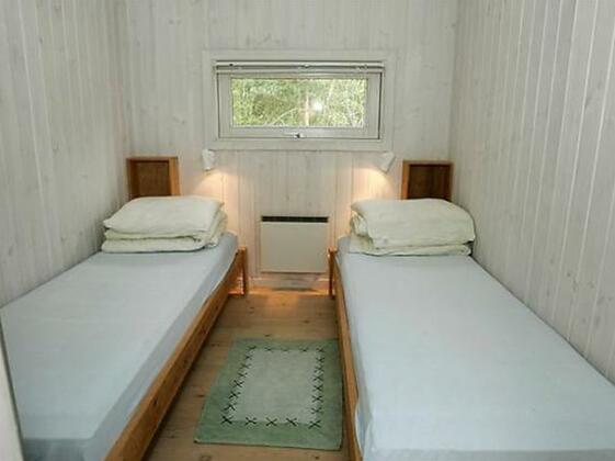 Three-Bedroom Holiday home in Nexo 11 - Photo5