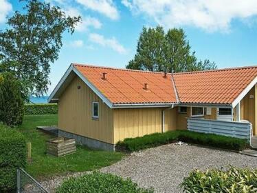 Three-Bedroom Holiday home in Nordborg 1