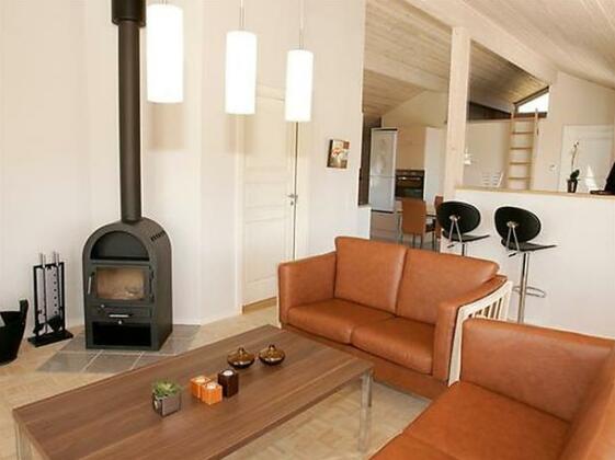 Three-Bedroom Holiday home in Storvorde 15 - Photo5