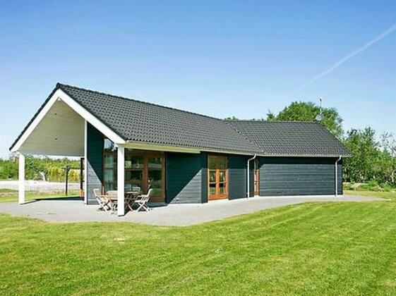 Three-Bedroom Holiday home in Storvorde 17 - Photo2