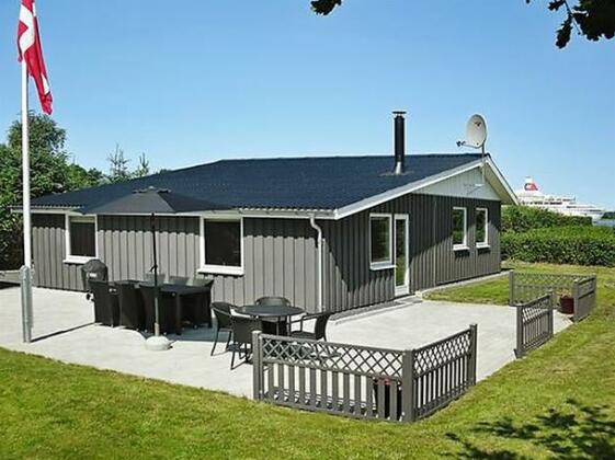 Three-Bedroom Holiday home in Storvorde 18 - Photo2