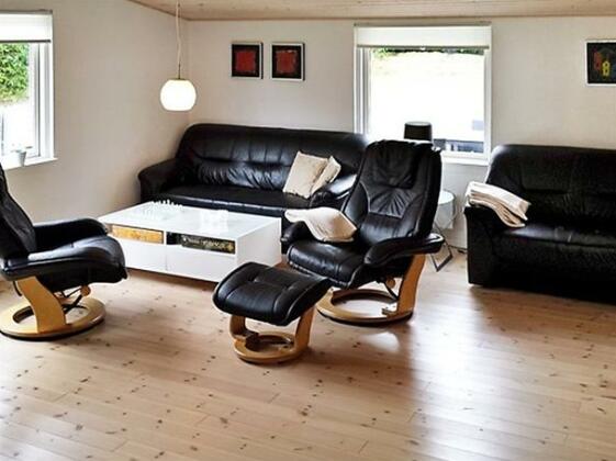 Three-Bedroom Holiday home in Storvorde 18 - Photo3
