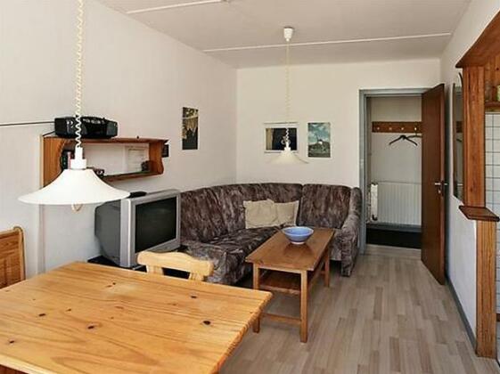 Two-Bedroom Holiday home in Svaneke 4 - Photo5