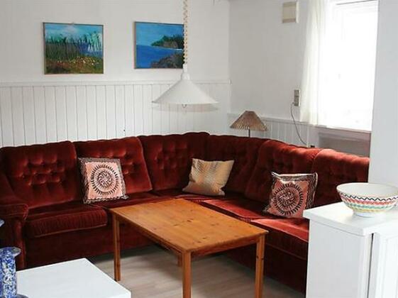 Two-Bedroom Holiday home in Svaneke 5 - Photo2
