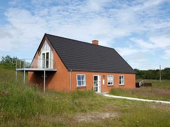 Four-Bedroom Holiday home in Hanstholm 1 - Photo2