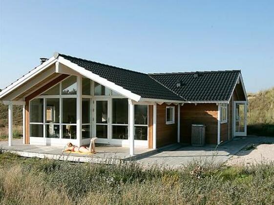 Three-Bedroom Holiday home in Thisted 1