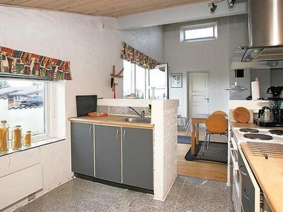 Three-Bedroom Holiday home in Thisted 4 - Photo5