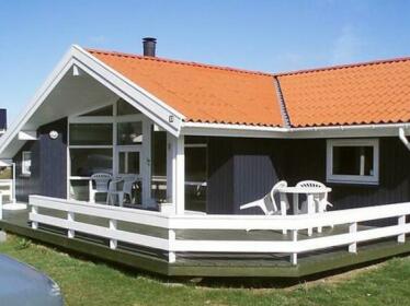 Three-Bedroom Holiday home in Vestervig 2
