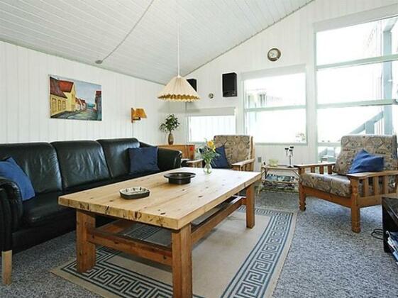 Two-Bedroom Holiday home in Vestervig 1 - Photo4