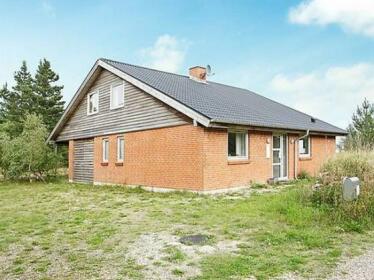 Four-Bedroom Holiday home in Thyholm 1
