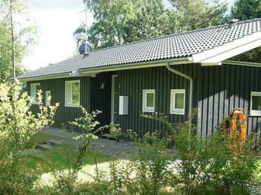 Three-Bedroom Holiday home in Vejby 2
