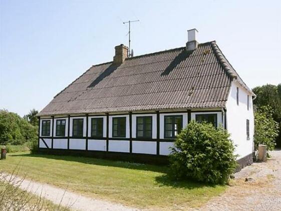 One-Bedroom Holiday home in Tranekaer - Photo2