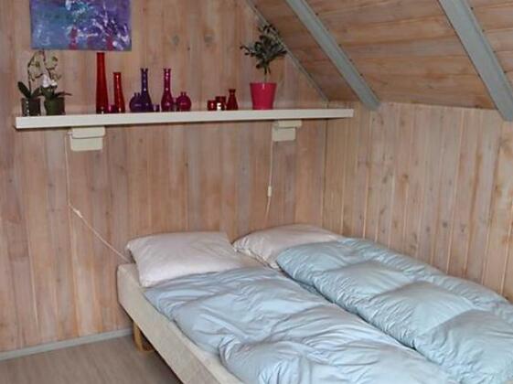 Five-Bedroom Holiday home in Blavand 8 - Photo2