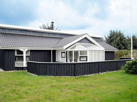 Four-Bedroom Holiday home in Vejers Strand 11
