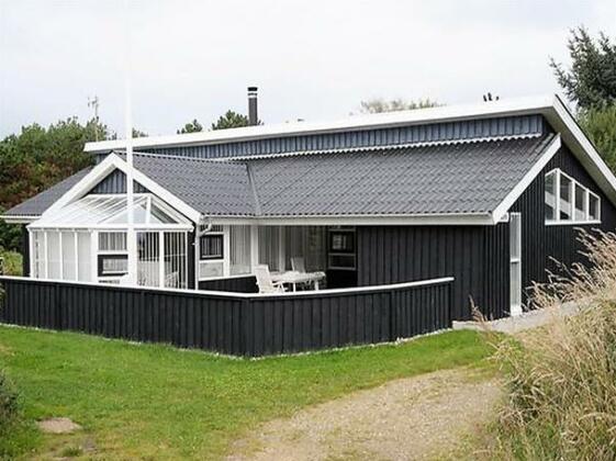 Four-Bedroom Holiday home in Vejers Strand 11 - Photo2
