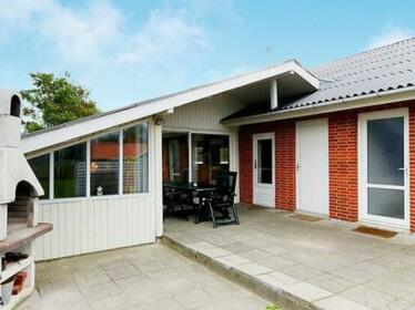 Four-Bedroom Holiday home in Vejers Strand 6