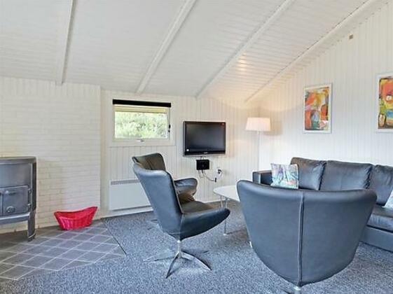 Three-Bedroom Holiday home in Blavand 37 - Photo5