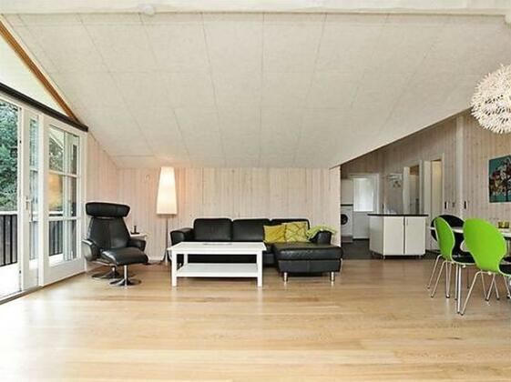 Three-Bedroom Holiday home in Blavand 50 - Photo3